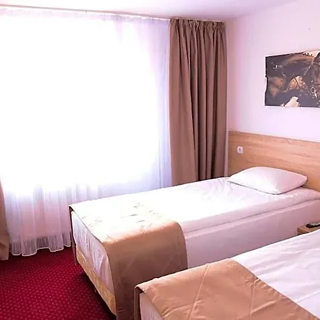 Hotel Apollonia 3*