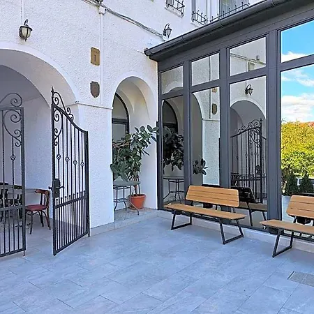 Hotel Apollonia Brasov