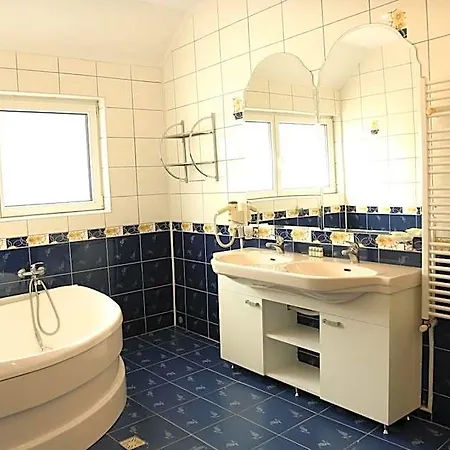 Hotel Apollonia Brasov