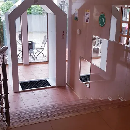Apollonia 3* Brasov