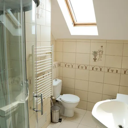 Hotel Apollonia 3*