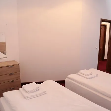 Hotel Apollonia 3*