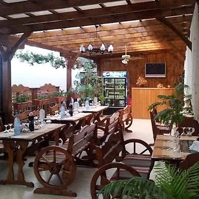 Apollonia 3* Brasov