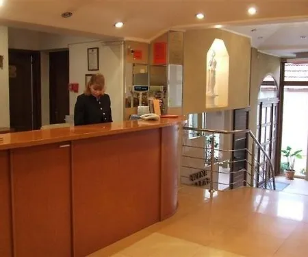 Hotel Apollonia 3*