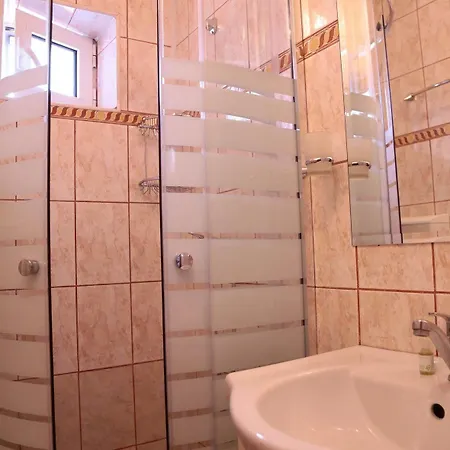 Apollonia 3* Brasov